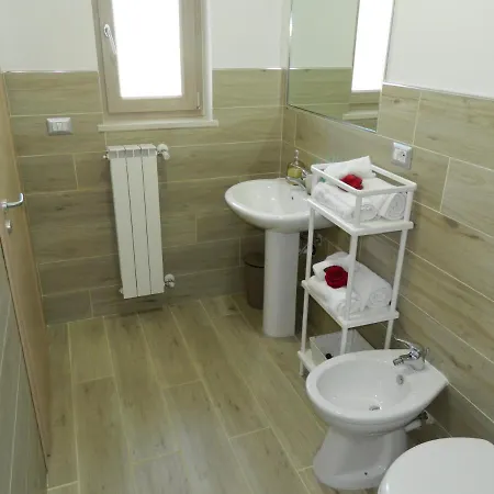 ゲストハウス A Casa Di Anna - Locazione Turistica -