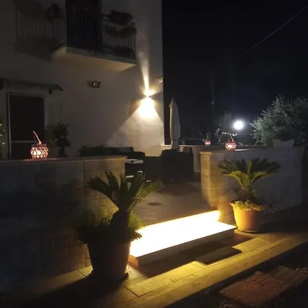 A Casa Di Anna - Locazione Turistica - 2*