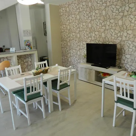 A Casa Di Anna - Locazione Turistica - 2* Matera
